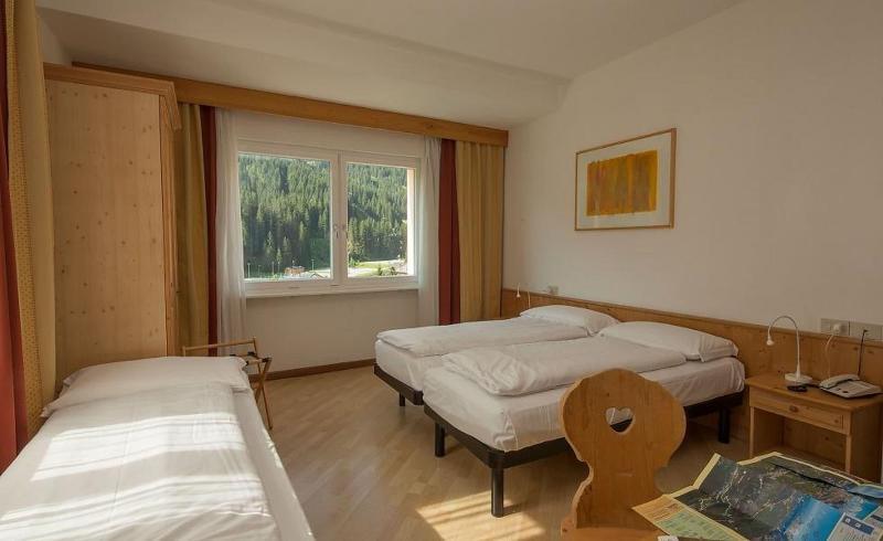 Garni Bellavista Hotel Arabba Ngoại thất bức ảnh