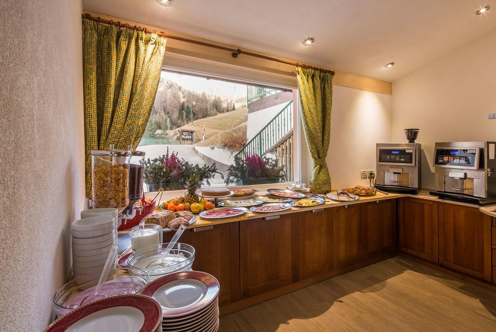 Garni Bellavista Hotel Arabba Ngoại thất bức ảnh