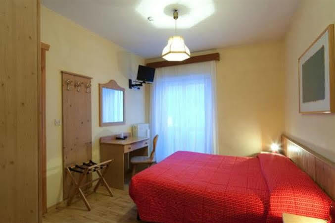 Garni Bellavista Hotel Arabba Ngoại thất bức ảnh